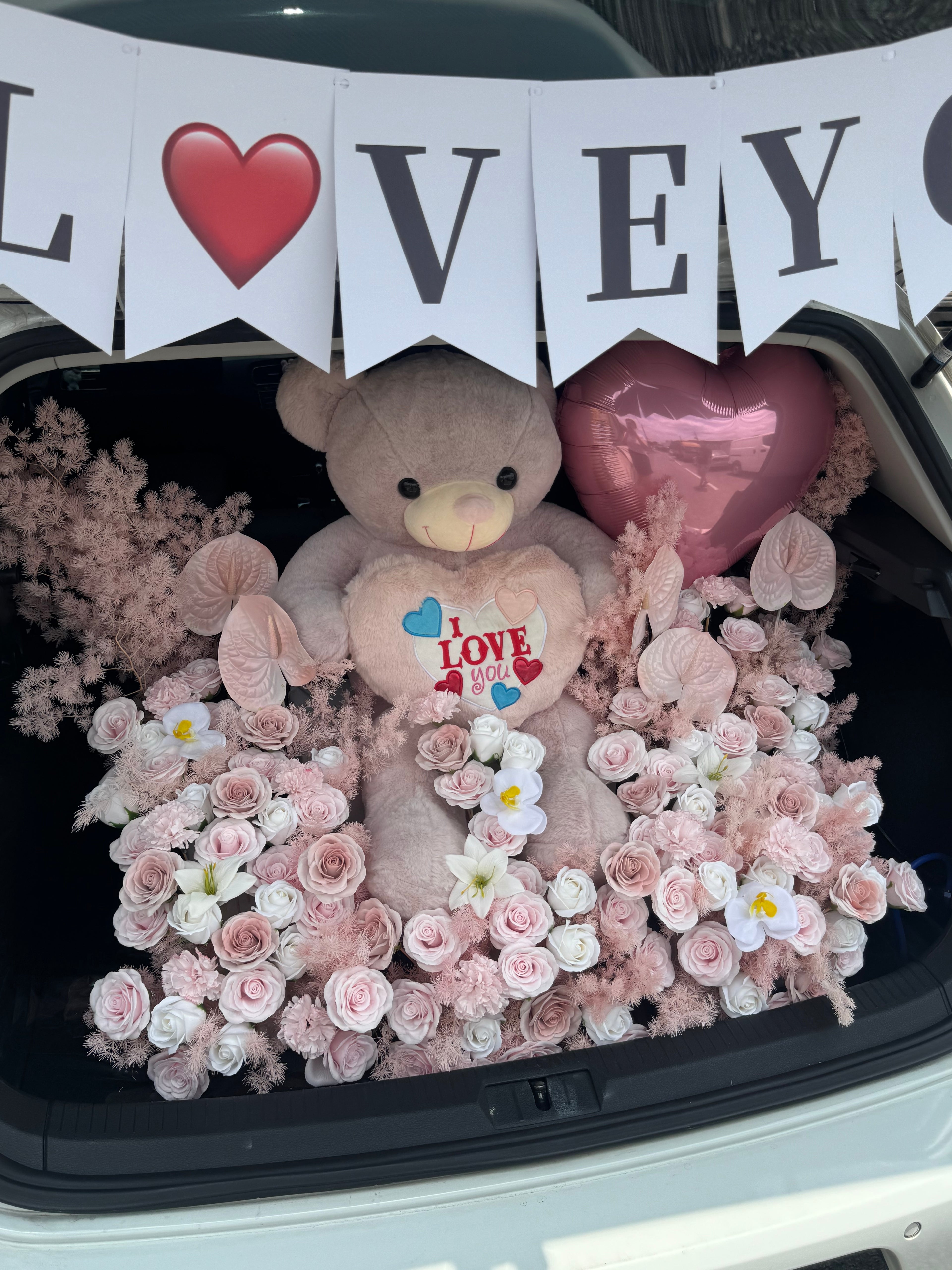 Pink Theme Soap Flower Car Boot Surprise