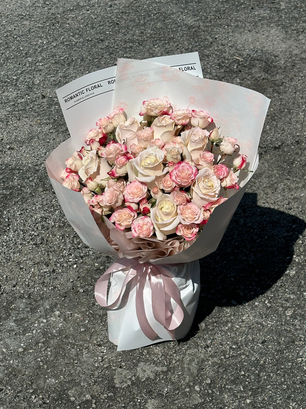 White & Mini Rose Elegant Bouquet