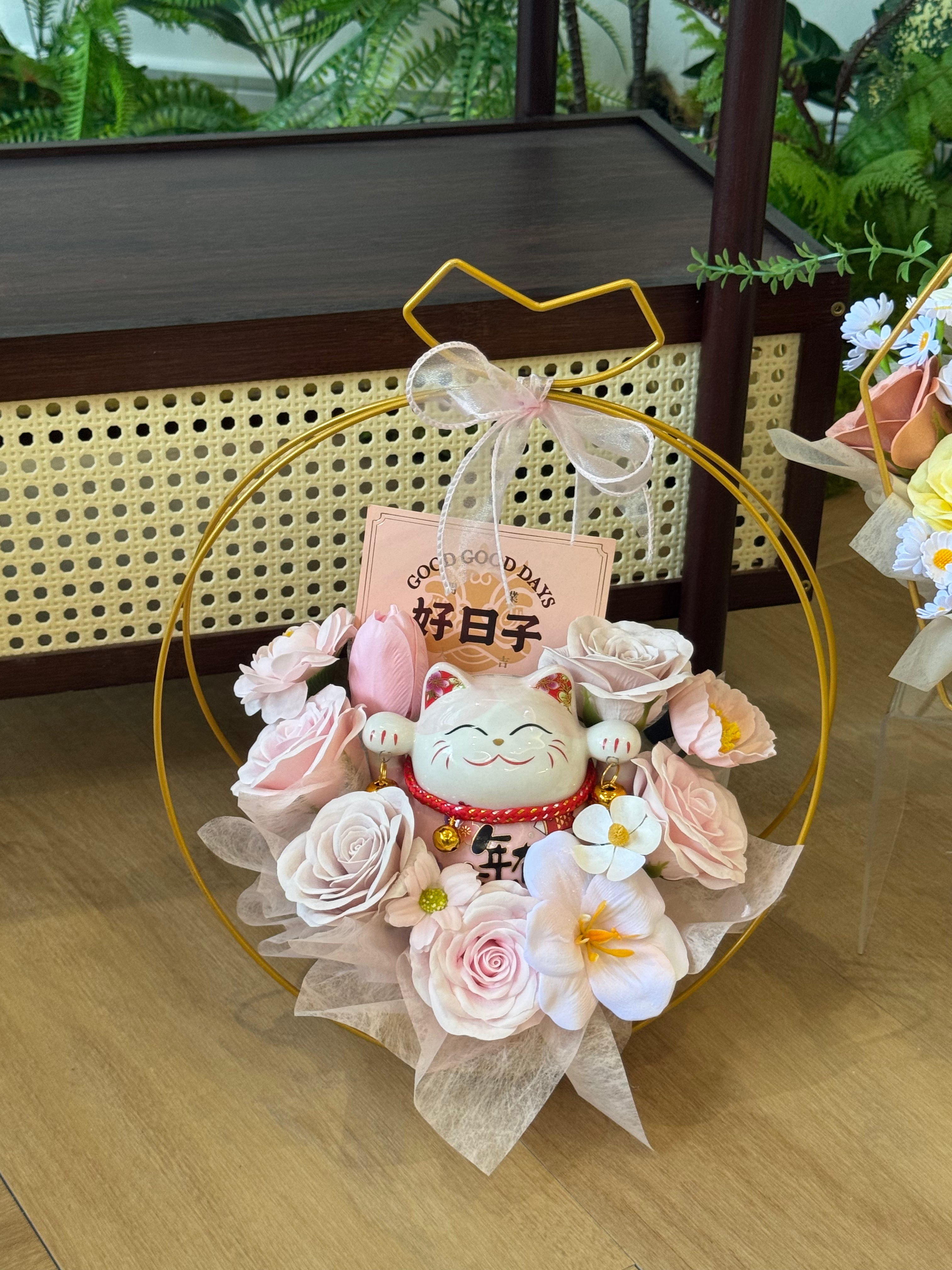 Pink Lucky Cat Tabletop Grand Opening Flower