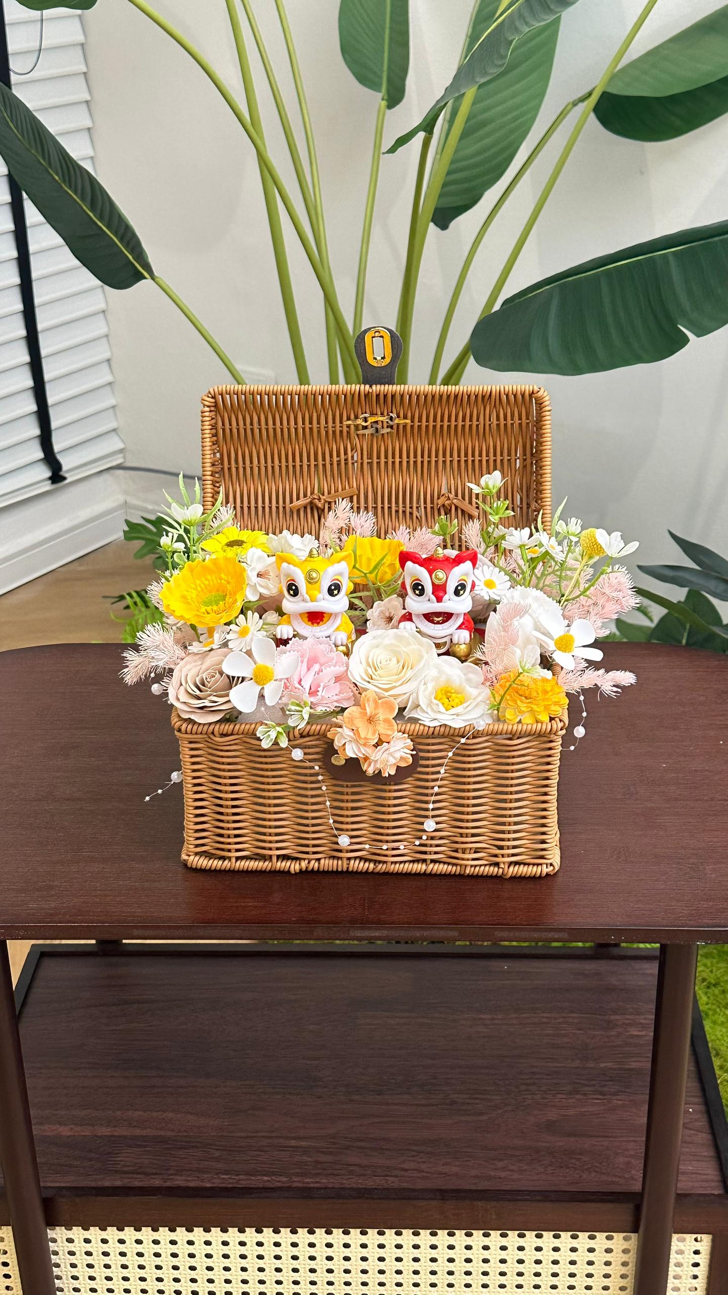 Prosperity Lion Dance Floral Gift Box