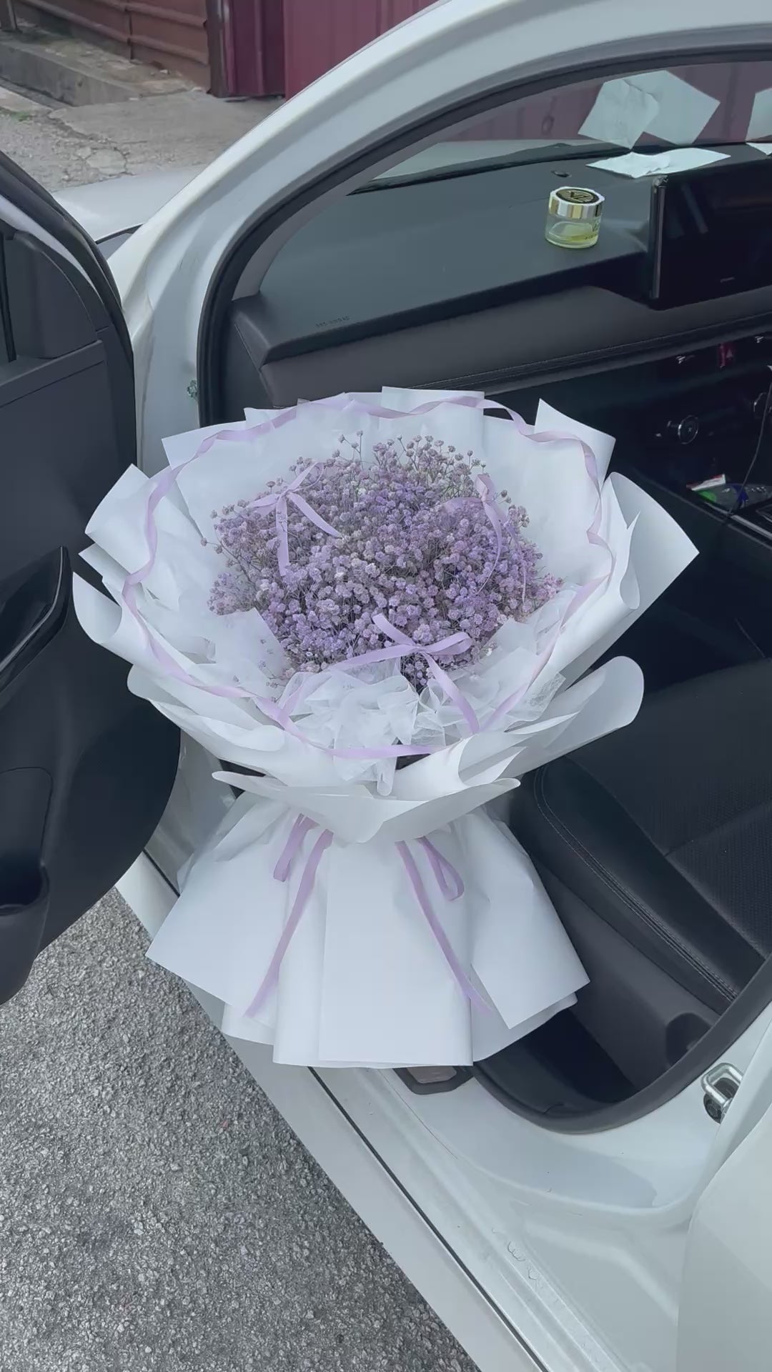 L Size Purple Baby’s Breath Bouquet